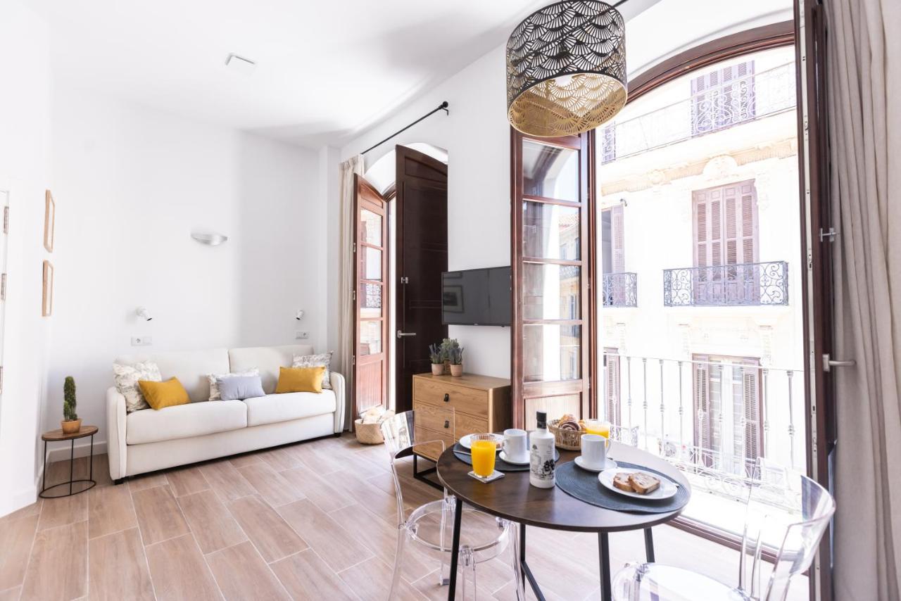 Apartamento-Loft Especeria Black Málaga Dış mekan fotoğraf