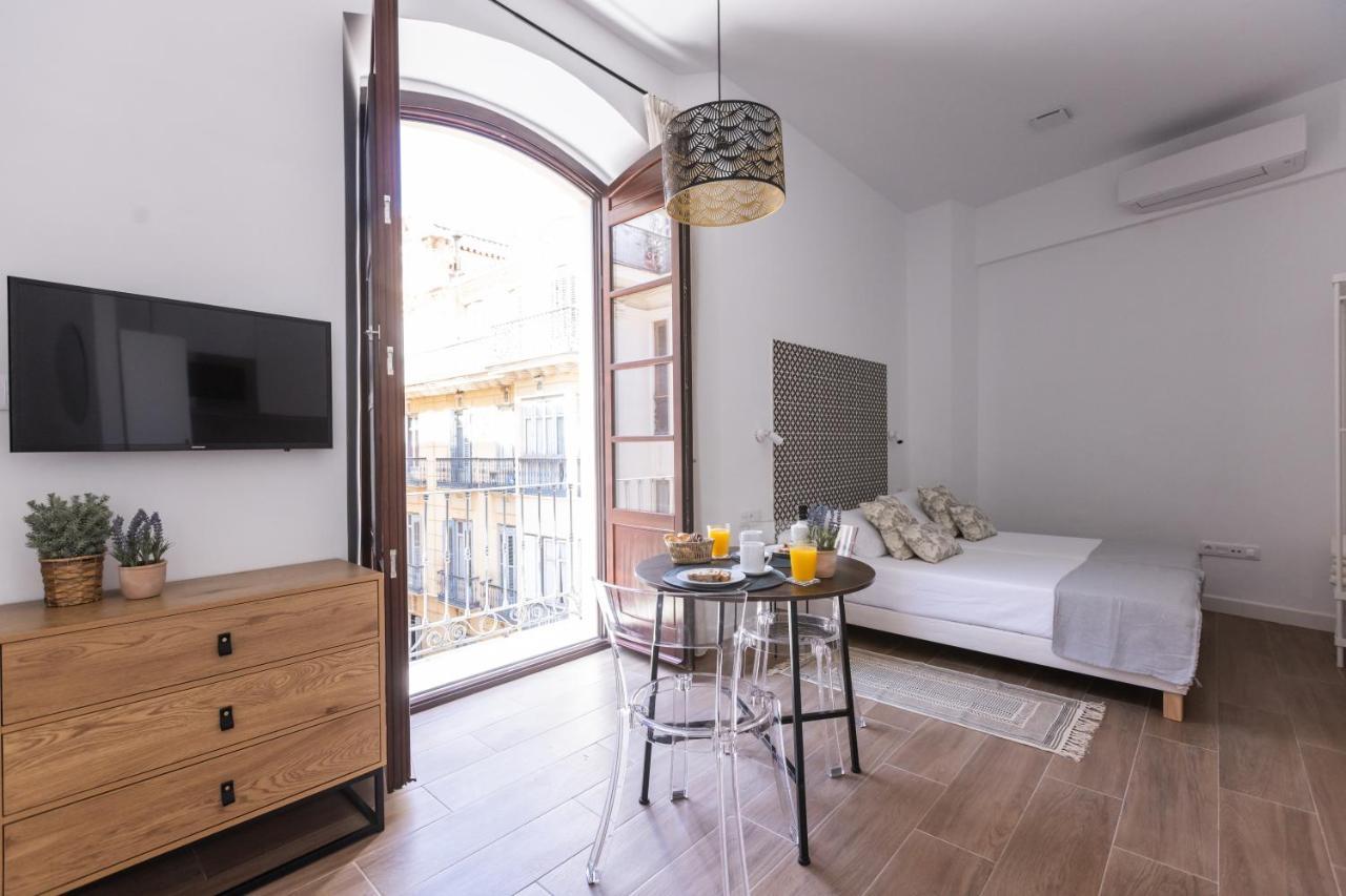 Apartamento-Loft Especeria Black Málaga Dış mekan fotoğraf